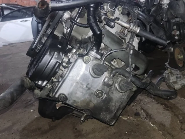 Двигатель без навесного для Subaru Legacy BM/B14 2009-2013 на фотографиях