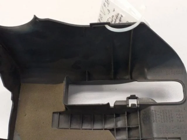 Кожух рулевой колонки для Toyota RAV4 XA30 2005-2012 на фотографиях