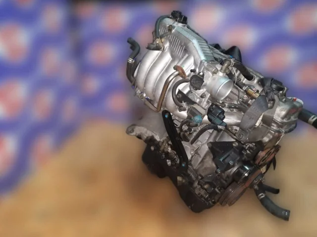 Двигатель без навесного для Chevrolet Tracker 2 (5dr) 1998-2004 на фотографиях