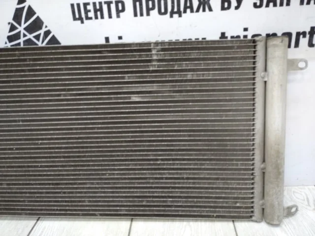 Радиатор охлаждения ДВС для Skoda Rapid I rest NH3 2017-2020 на фотографиях