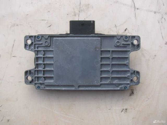 Блок управления двигателем для Nissan X-Trail T31 RU 2007-2014 на фотографиях