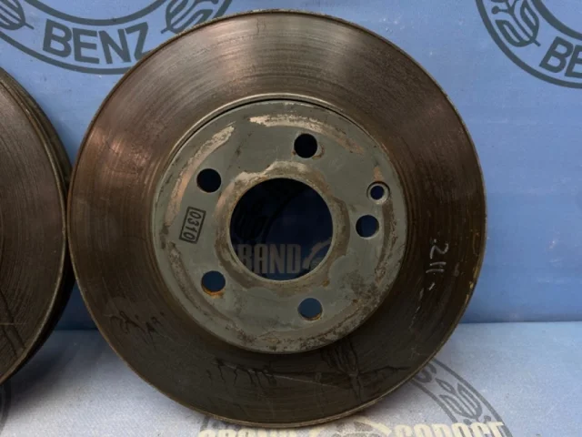 Диски тормозные передние (комплект) для Mercedes-Benz E class W211 2002-2009 на фотографиях