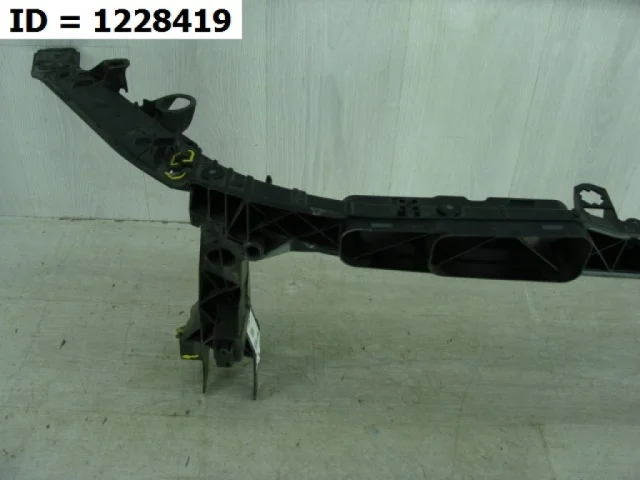 Бампер для Mercedes-Benz GLB class X247 2019+ на фотографиях