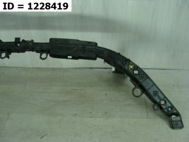 Бампер для Mercedes-Benz GLB class X247 2019+ на фотографиях