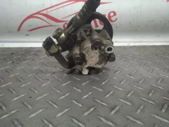 Насос ГУР для Nissan Primera P12 Седан 2002-2008 на фотографиях