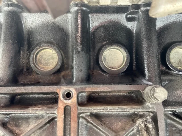 Продажа двигателя 104.990