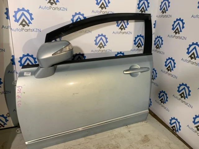 Дверь передняя левая для Honda Civic FA 2005-2010 седан на фотографиях
