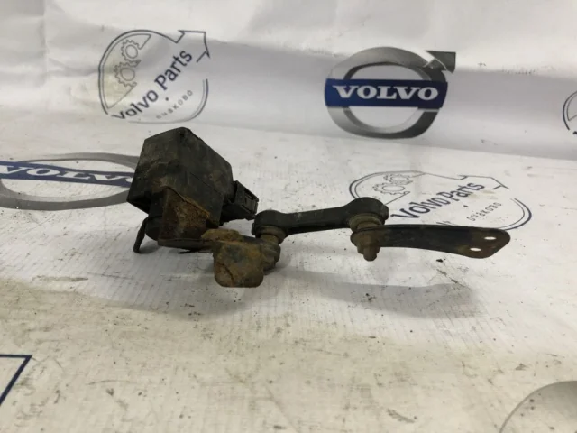 Датчик положения кузова для Volvo XC60 Y20 2008-2017 на фотографиях