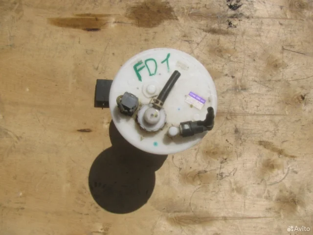 Топливный насос для Honda Civic FA 2005-2010 седан на фотографиях