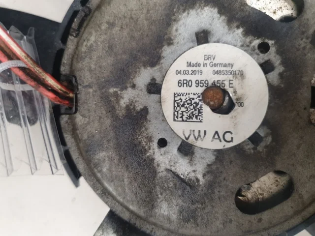 Вентилятор радиатора охлаждения ДВС для Skoda Rapid II 2020+ на фотографиях