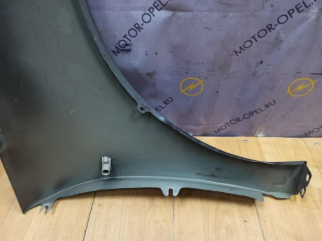 Крылья для Opel Insignia Универсал A 2008-2017 на фотографиях