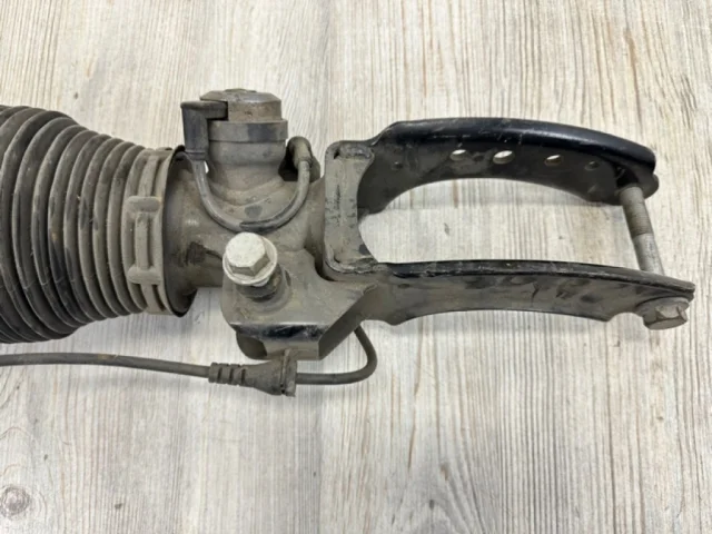 Пневмостойка передняя правая для Audi Q7 4L 2005-2015 на фотографиях