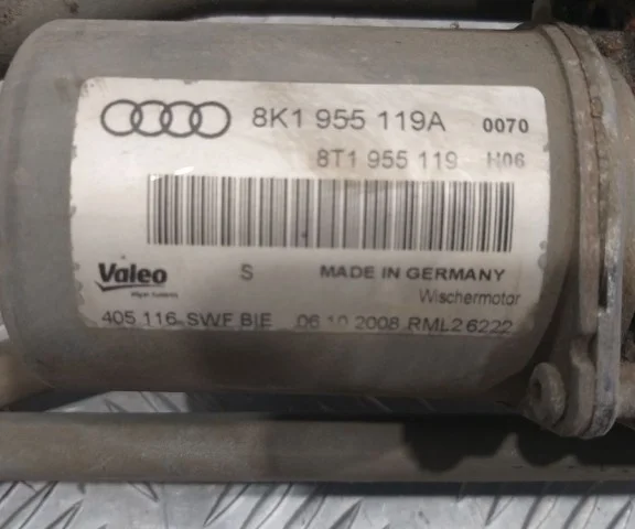 Трапеция стеклоочистителей для Audi A5 8F Купе 2007-2016 на фотографиях