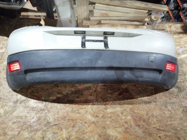 Бампер задний для Volvo C30 MK 2006-2013 на фотографиях