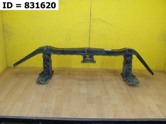 Усилитель бампера передний верхний для Mercedes-Benz GLE class W166 2015-2018 на фотографиях