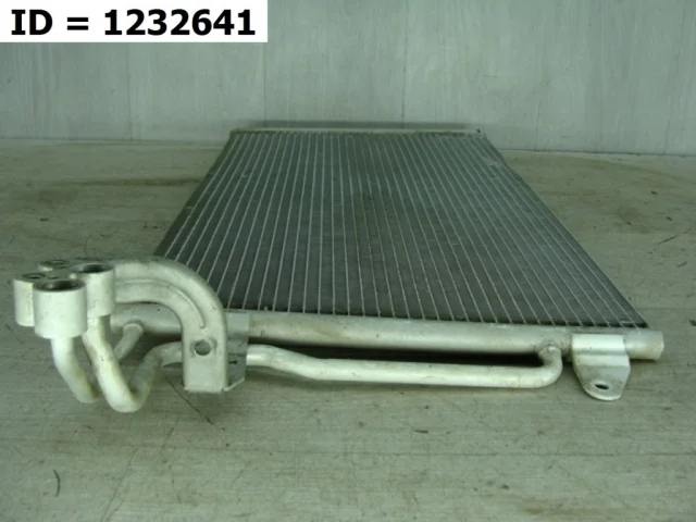 Радиатор кондиционера для Skoda Rapid I rest NH3 2017-2020 на фотографиях