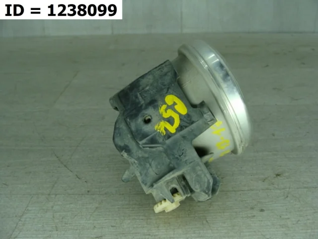 Противотуманка (ПТФ) передняя левая для Toyota Land Cruiser 200 2007-2015 на фотографиях