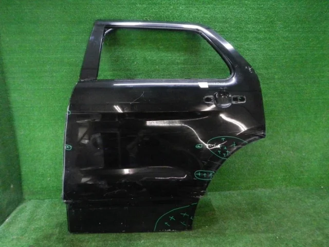 Дверь задняя левая для Ford Explorer U502 rest 2014-2019 на фотографиях