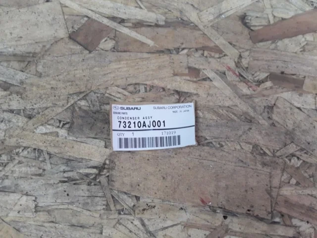 Радиатор кондиционера для Subaru Legacy BM/B14 2009-2013 на фотографиях