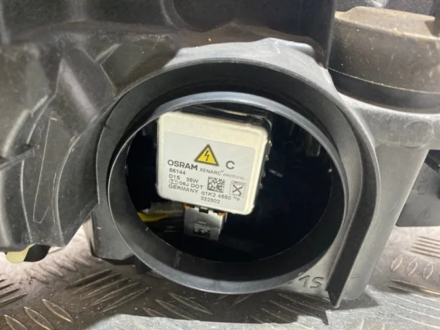 Фары для Peugeot 508 Седан 2011-2018 на фотографиях