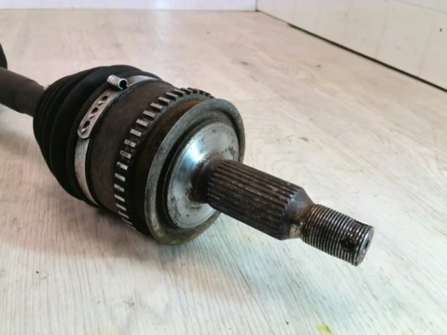 Привод передний правый для Mitsubishi Pajero Sport KH0 rest 2013-2017 на фотографиях