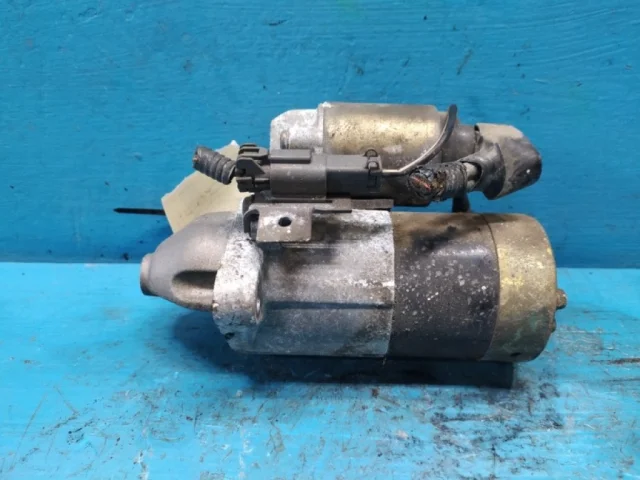 Стартер для Nissan Primera P12 Седан 2002-2008 на фотографиях