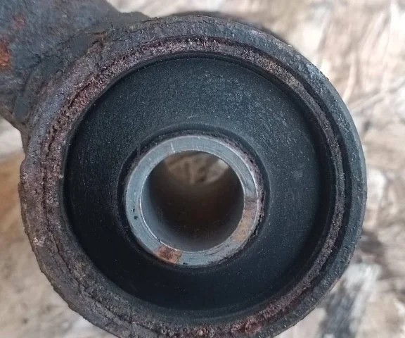 Рычаг передний правый верхний для Lexus LX J200 rest 2015+ на фотографиях