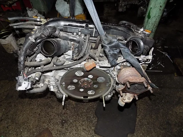 Двигатель для Subaru Legacy Универсал BP/B13 2003-2009 на фотографиях