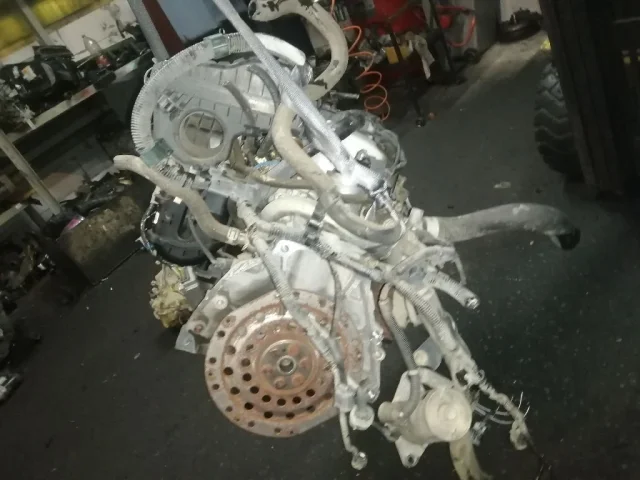 Двигатель для Honda Stream RN1-RN5 2000-2006 на фотографиях