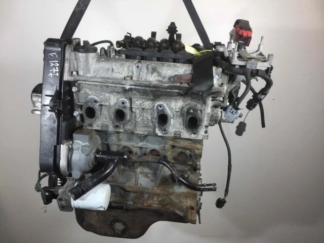 Двигатель без навесного для Fiat Punto Evo 2009-2015 на фотографиях