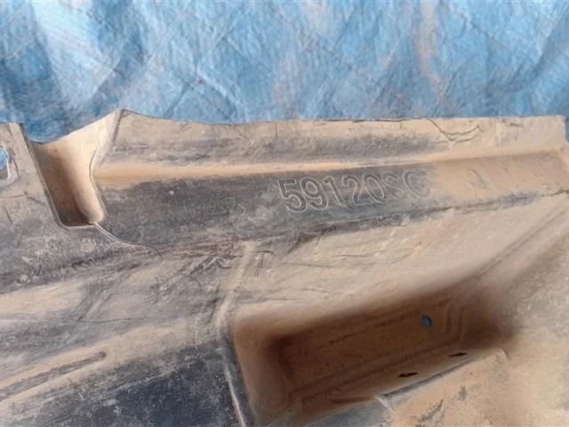 Подкрылок передний левый для Subaru Forester SH 2008-2012 на фотографиях