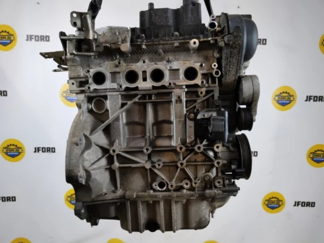 Двигатель без навесного для Ford Kuga CBS rest 2016-2019 на фотографиях