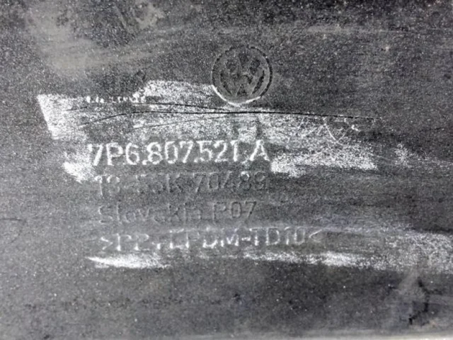 Фартук (спойлер) заднего бампера для Volkswagen Touareg II (7P5) 2010-2014 на фотографиях