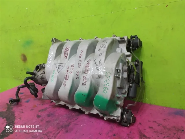 Впускной коллектор для Audi Q7 4L 2005-2015 на фотографиях