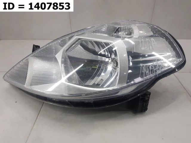 Фары для Nissan Tiida C11 JDM Хэтчбек 2004-2012 на фотографиях