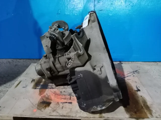 МКПП для Opel Zafira B 2005-2015 на фотографиях