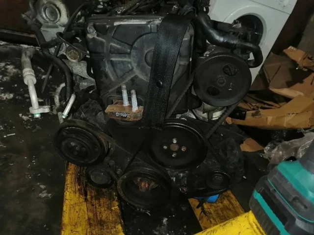 Продажа двигателя G4EE