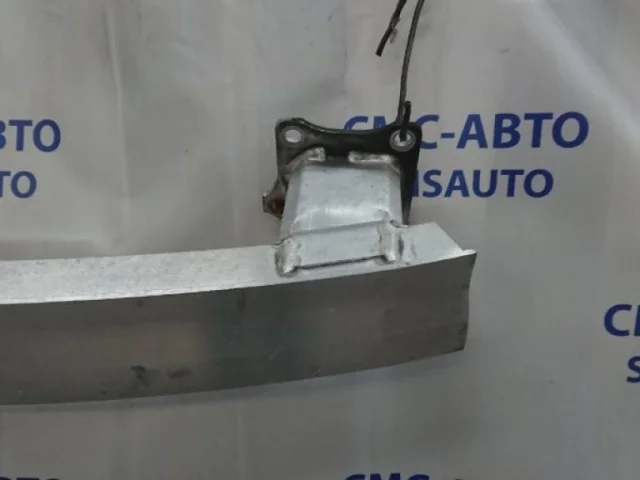 Усилитель заднего бампера для Audi A6 C7 2010-2018 на фотографиях