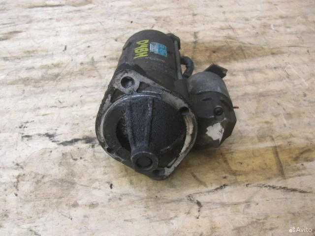 Стартер для Hyundai Starex A1 1997-2007 на фотографиях