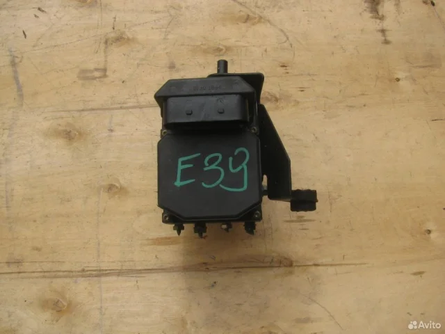 Блок ABS для BMW 5er Е39 1995-2003 на фотографиях