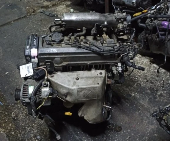Двигатель без навесного для Toyota RAV4 XA10 1994-2000 на фотографиях