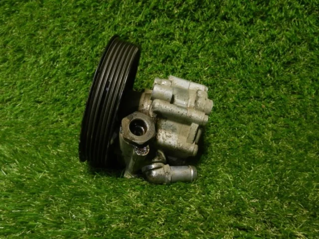 Насос ГУР для Nissan Almera G15 2012-2019 на фотографиях
