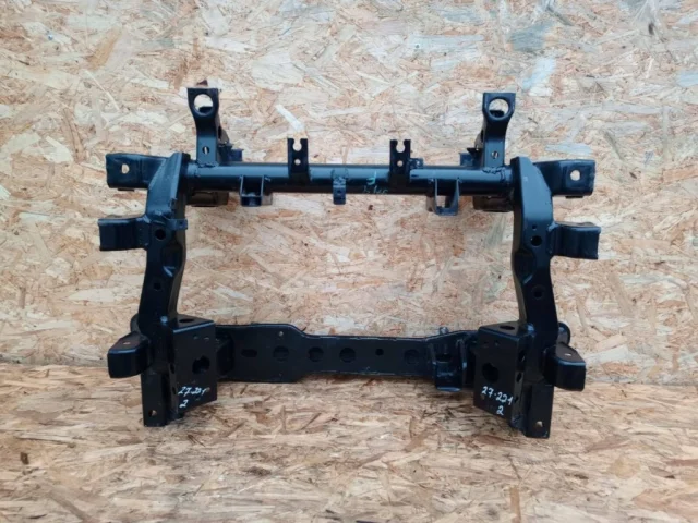 Подрамник двигателя для Mitsubishi Pajero V90 5dr 2006-2011 на фотографиях