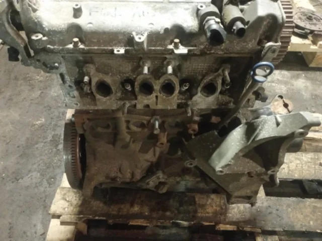 Двигатель без навесного для Fiat Doblo 223 Cargo 2001-2016 на фотографиях