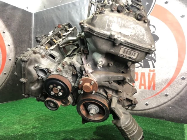 Двигатель для Toyota Land Cruiser J200 Rest2 2015-2021 на фотографиях