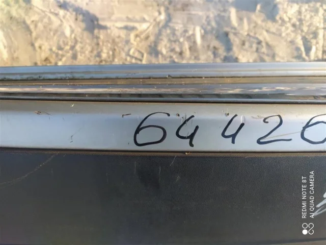 Накладка заднего бампера для Volkswagen Touareg I (7L) 2002-2010 на фотографиях