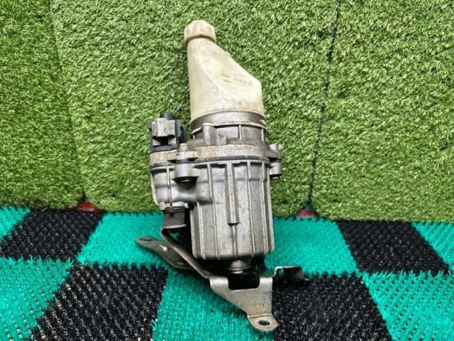 Насос ГУР для Opel Astra H Хэтчбек 2004-2014 на фотографиях