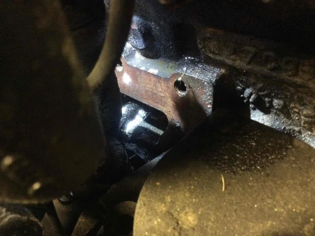 Двигатель без навесного для Volkswagen Passat (B4, Typ 3A) 1993-1997 на фотографиях