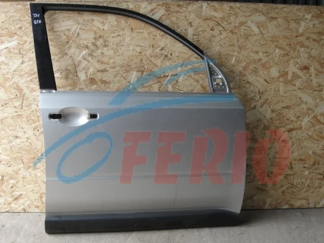 Двери для Nissan X-Trail T31 RU 2007-2014 на фотографиях