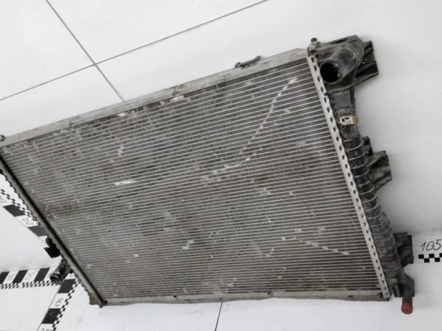 Радиатор охлаждения ДВС для Ford Explorer U502 rest 2014-2019 на фотографиях